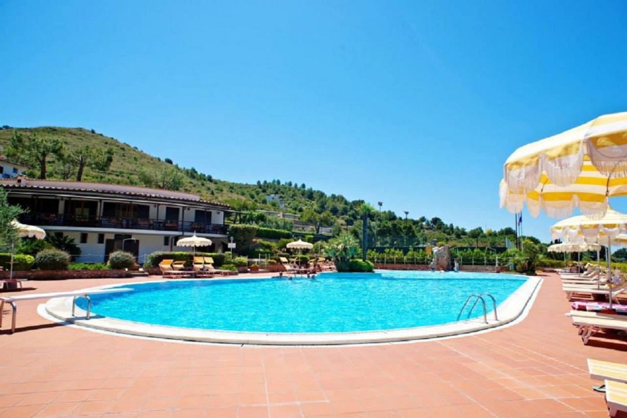 Casa Vacanza Kair Trilo 227 Sperlonga Exterior foto